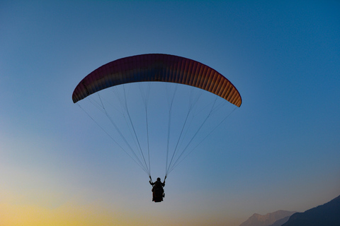 Paramotoring em BentotaParamotorismo em Bentota