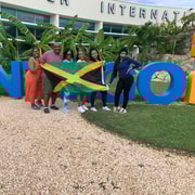 Montego Bay Flughafen Taxi zum Grand Palladium Lady Hamilton