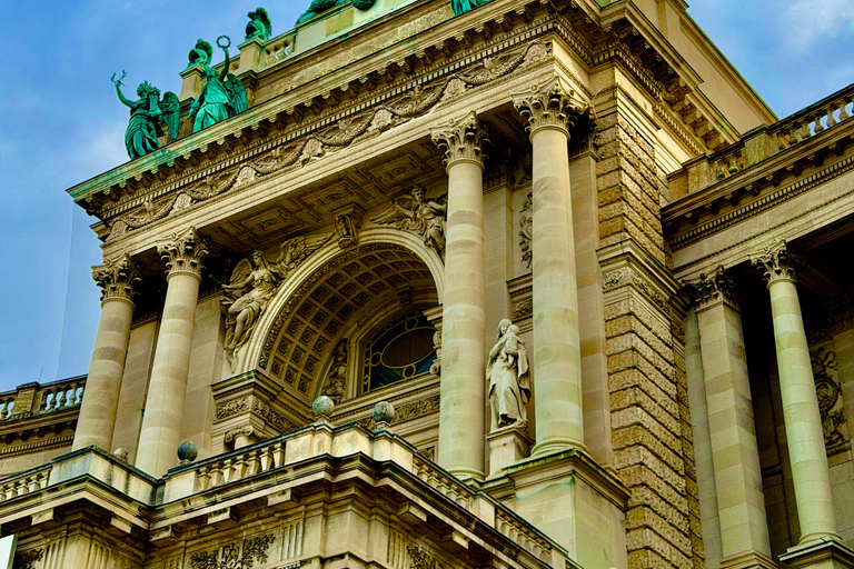 Vienna: City Highlights Tour with Schönbrunn Palace