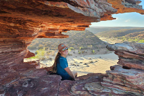 Perth to Broome 10-Day Tour via Ningaloo & Karijini