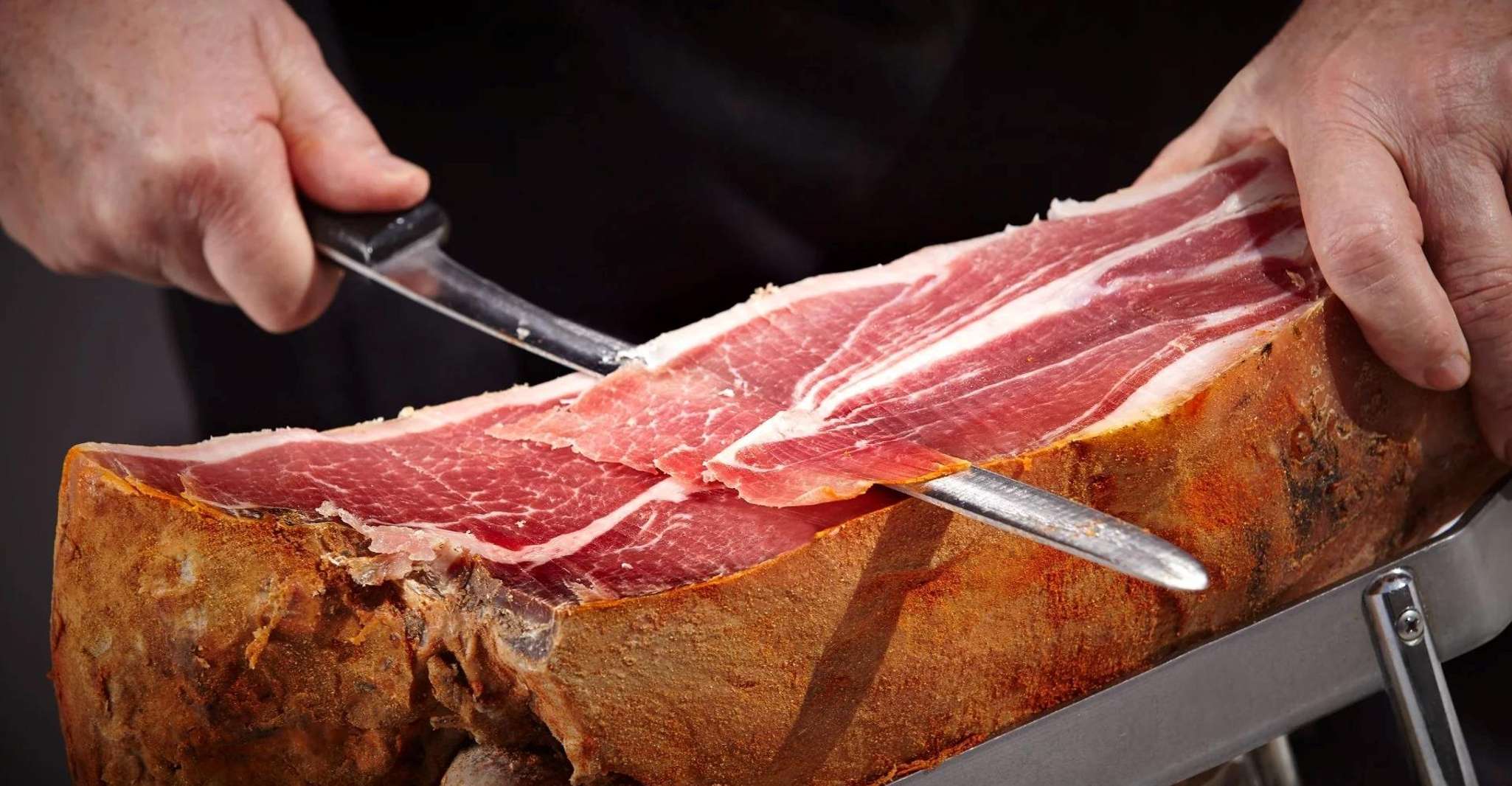 Saint Jean de Luz , guided walking & gourmet tour - Housity