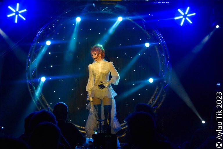 PRESTIGE DINER AND DRAG SHOW Prestige Option