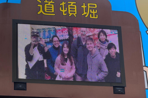 Osaka: Private Customizable Shopping Tour with Guide Osaka: 4Hour Private Customizable Shopping Tour with Guide