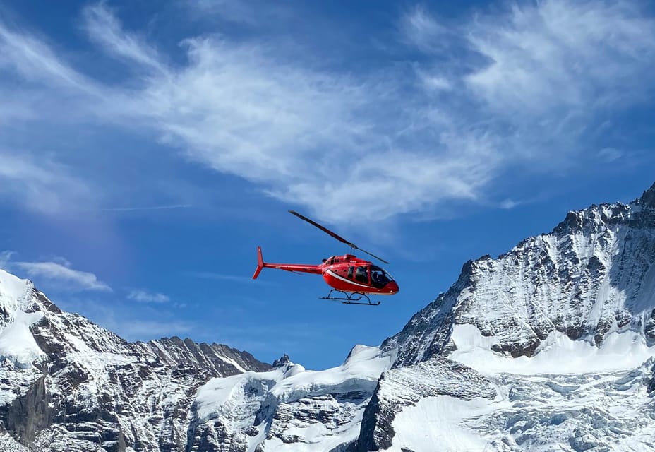 Ekskluzywna wycieczka helikopterem dla 4 osób do Szwajcarskich Alp