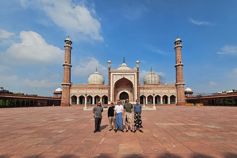 Famous Old Delhi Private Street Food & Tuk-Tuk Tour