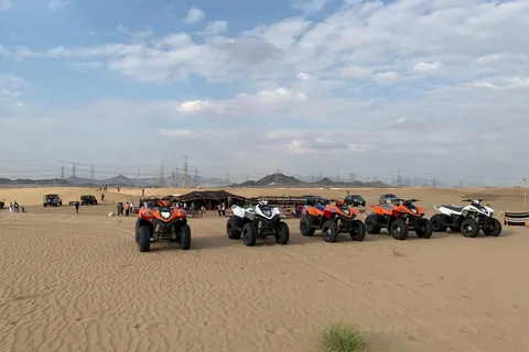 Jeddah: Morgendliche Wüstensafari mit Quad Bike Tour
