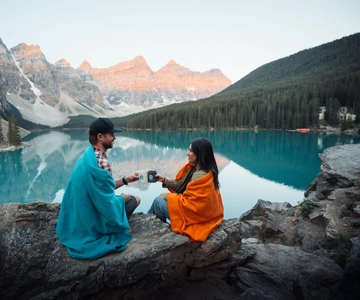 Moraine Lake Sunrise & Lake Louise Golden Hour Experience