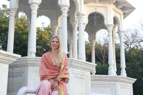 Jaipur: Private Photoshoot Tour with Local Photographer