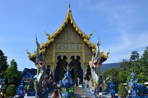 From Chiang Mai: Chiang Rai's Temples and Golden Triangle White Temple, Blue Temple, Wat Phra Keaw and Golden Triangle