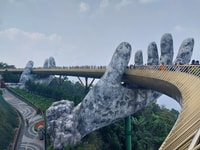 Private Car To Bana hill Golden Bridge and Back from Hoi An - Housity