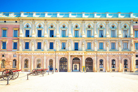 Stockholm: Royal Palace Entry & Gamla Stan Guided Tour