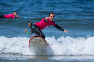Duckdive - Surf Class in Caparica