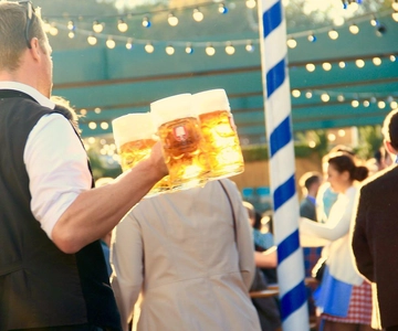 Munich: Oktoberfest Big Beer Tent Evening Table Reservation