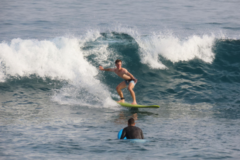 Uluwatu:Catch Your First Wave With Professional Surf Coaches