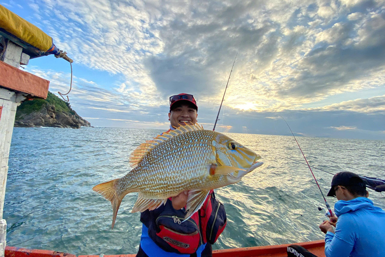 Full Day Deep Sea Fishing Trip in Da Nang City