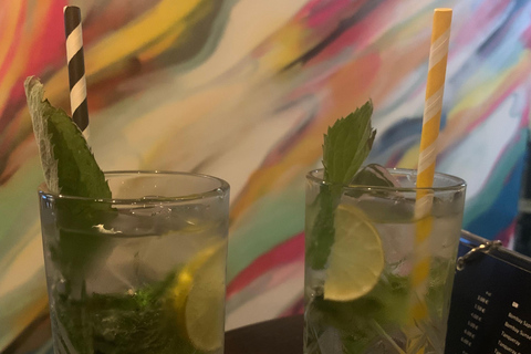 Bratislava: 1-Hour Unlimited Cocktails Experience