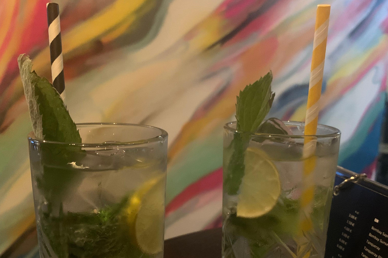 Bratislava: 1-Hour Unlimited Cocktails Experience