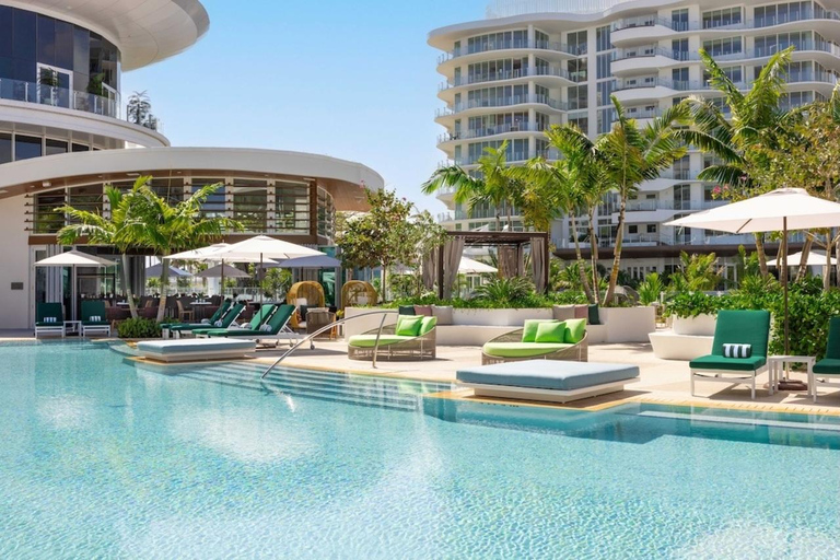 Fort Lauderdale: Pier Sixty-Six Resort Pool Day Pass