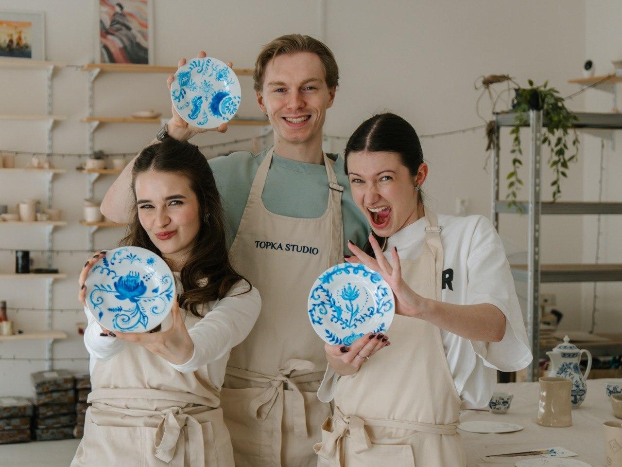 Prag: Workshop für traditionelle tschechische Blaue Porzellanmalerei