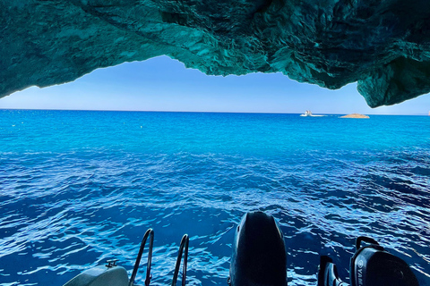 Tour de día completo a la Playa del Naufragio, Mirador y Cuevas Azules