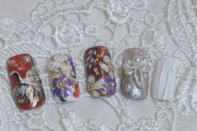 Yokohama: Japansk nagel- och hårstyling, sminkning, kimonouthyrningJapansk nagel