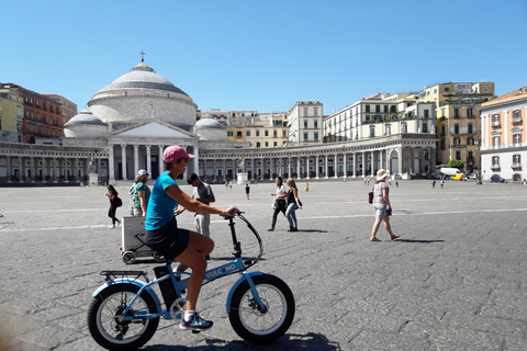 Naples : visite panoramique en vélo électrique