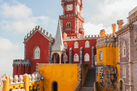 Desde Lisboa: Sintra y la Costa Portuguesa Tour Privado de un DíaLisboa: Sintra y Costa Portuguesa Tour Privado de un Día