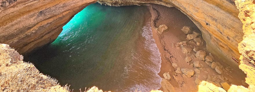 Da Faro: tour originale delle grotte di Benagil, Marinha e altro ancora