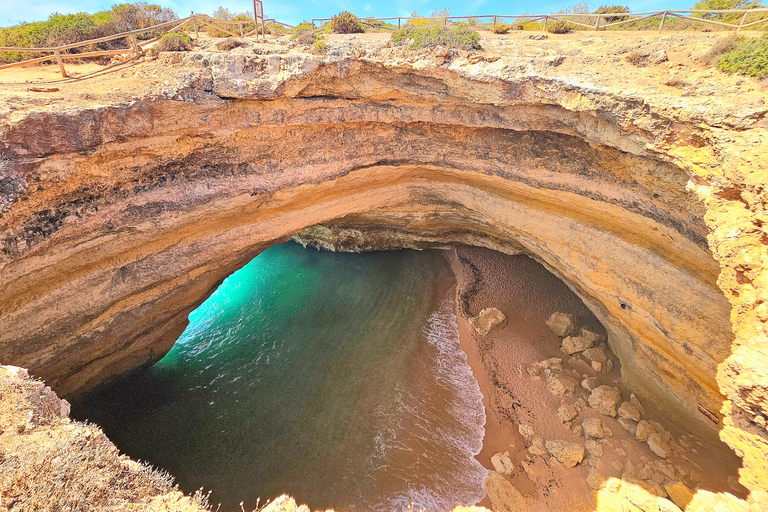 Depuis Faro : grotte de Benagil, plage de Marinha, Algar Seco, etc.