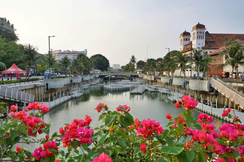 Best of Jakarta: Guided Half Day City Tour with a local