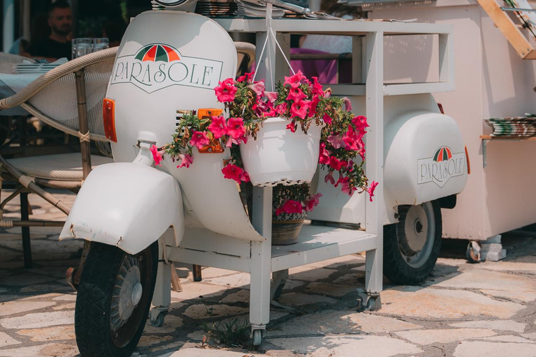 Corfu: Cruzeiro de 1 Dia à Lagoa Azul e Visita a SyvotaCruzeiro com Serviço de Busca no Sul de Corfu