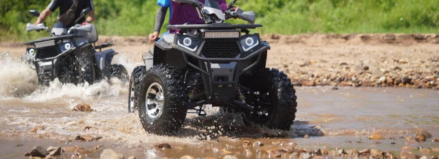 Excursion d'une journée à Chiang Mai : quad, alimentation des éléphants, cascade, tribu, rafting et déjeuner.