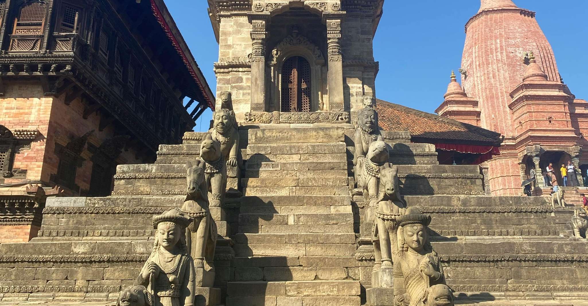 Bhaktapur＆Namobudh：Day Tour - Housity