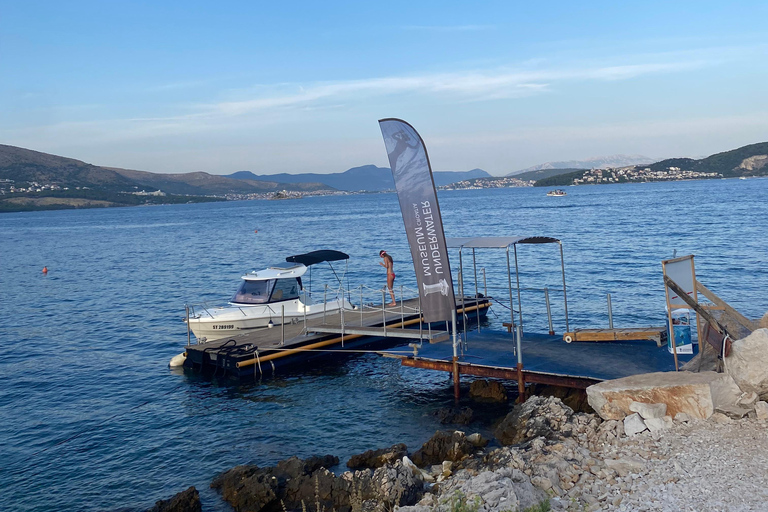 Split: Private Speedboat Charter 3 Islands Half-Day Boat Tour with Blue Lagoon