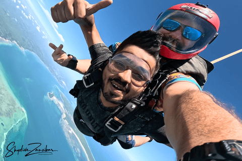 Skydive Zanzibar - Skok w tandemieSkydive Zanzibar