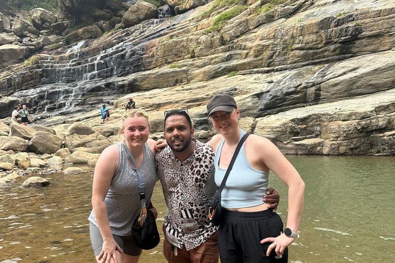 CMB/Negombo: Sigiriya, Kandy & Ella Private Tour with Driver Private Van with Driver – Up to 50 km