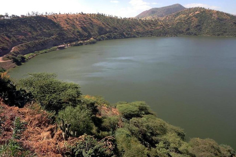 Addis Ababa: Bishoftu Crater Lakes Tour with Boat Ride