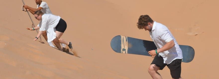 Agadir/Taghazout : Sandboard et balade à dos de chameau au coucher du soleil avec barbecue