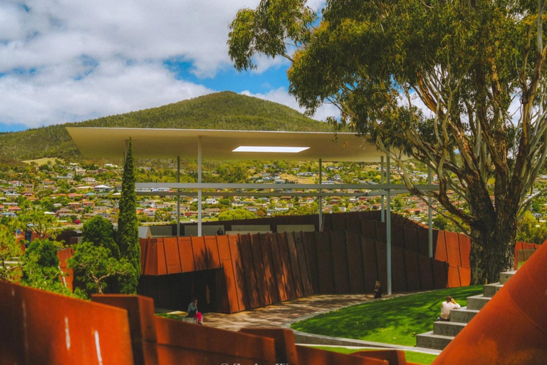 Hobart: MONA, Salamanca Place, Zoo, and Mt Wellington Tour