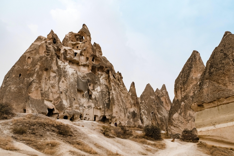 Excursión histórica guiada de un día en RojoVisita guiada a la legendaria Capadocia