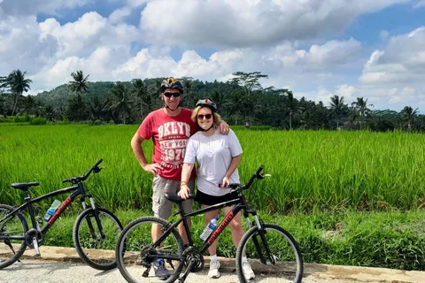 Ubud: Old Spiritual Village & Countryside Life Cycling Tour