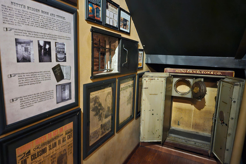 Chicago Gangsters and Ghosts Minibus Tour