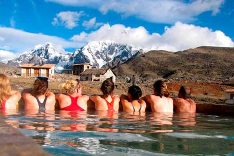 Ausangate Trek with Spectacular Views and Hot Springs