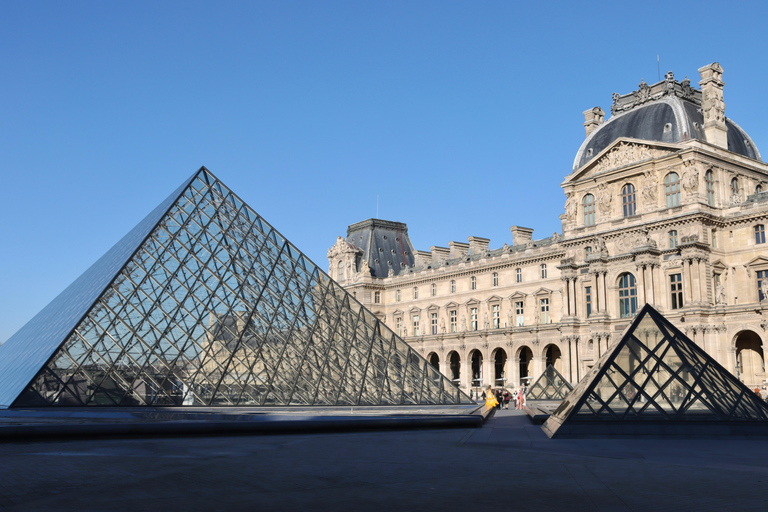Paris: Louvre Museum Entry Options with Reserved Access Hosted Entry to Louvre with Exterior Tour