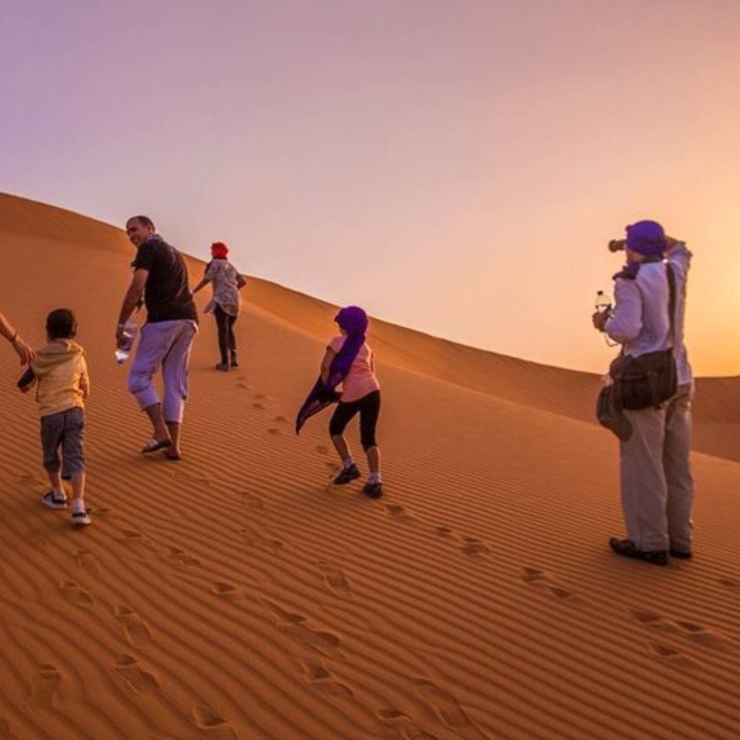 Excursion privée en famille dans le désert : 4 jours de Marrakech au Sahara