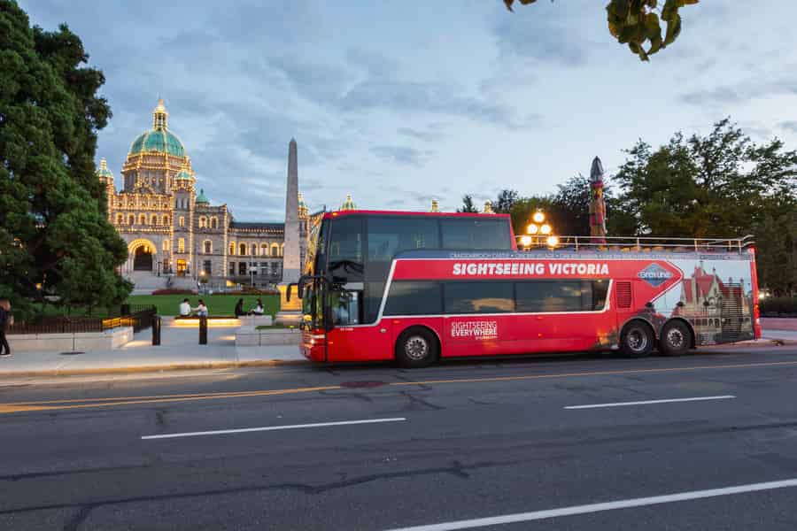 Victoria: Hop-on Hop-off-Sightseeingtour am Abend. Foto: GetYourGuide
