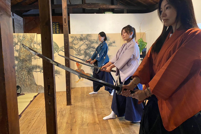 Tokyo: Authentic Samurai Experience, at a antique house