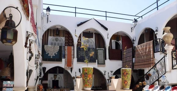 Djerba: Cultural Tour of Guellala, Djerbahood & Houmt Souk