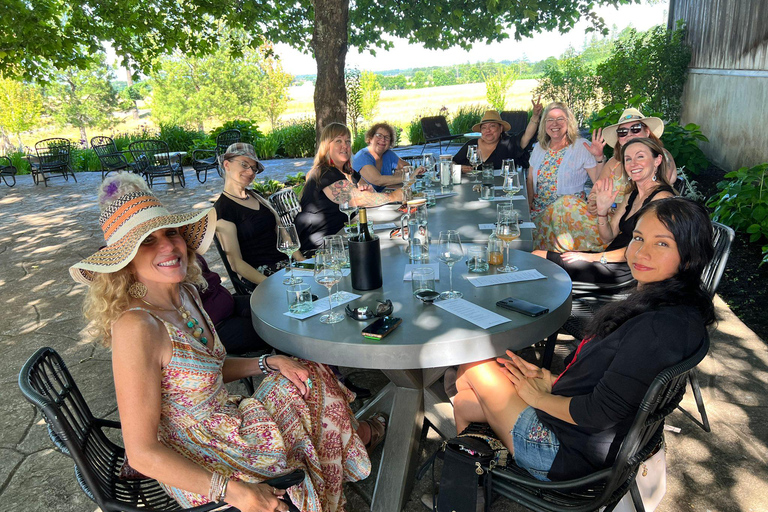 Kigali: Excursión de lujo de un día al Parque Nacional de Akagera con paseo en barco