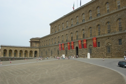 Florencja: półprywatna wycieczka po pałacu i galerii palatyn PittiWycieczka z przewodnikiem po hiszpańsku
